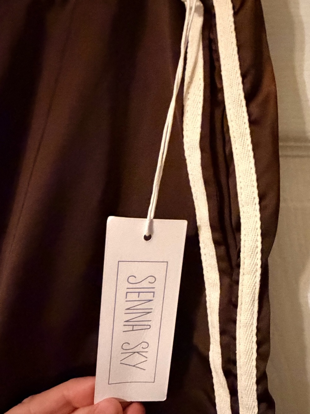 Sienna Sky NWT Chocolate Brown Satin Wide Leg Track Pants XL - Picture 3 of 4